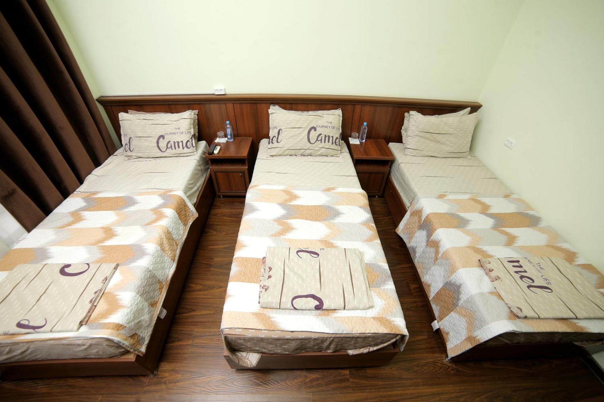 חיווה Sarbon Hotel מראה חיצוני תמונה