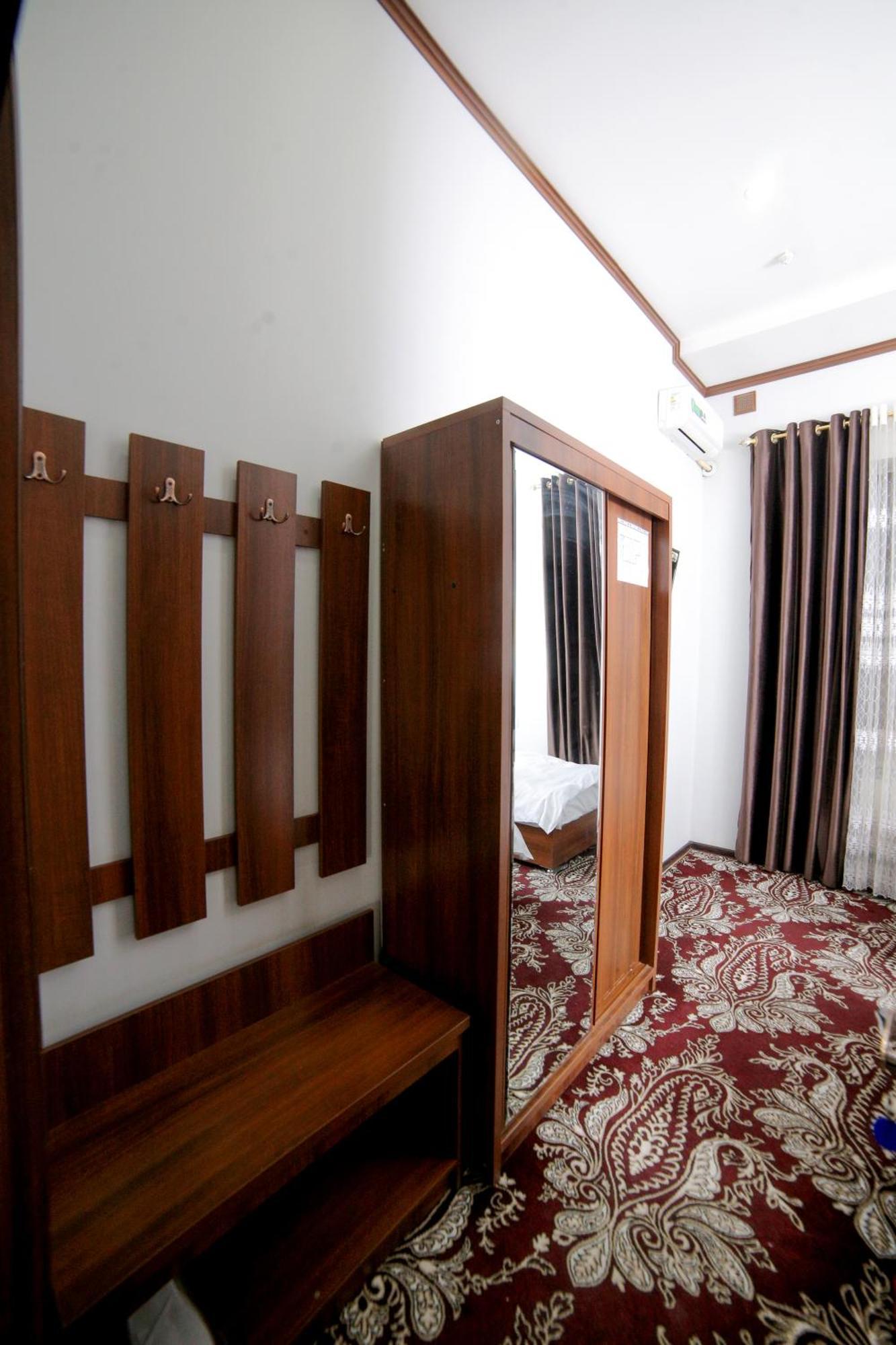 חיווה Sarbon Hotel מראה חיצוני תמונה