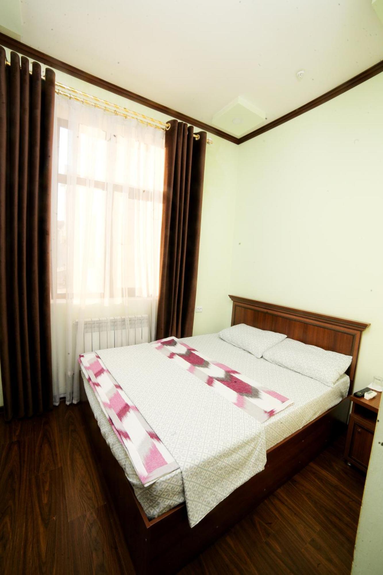 חיווה Sarbon Hotel מראה חיצוני תמונה