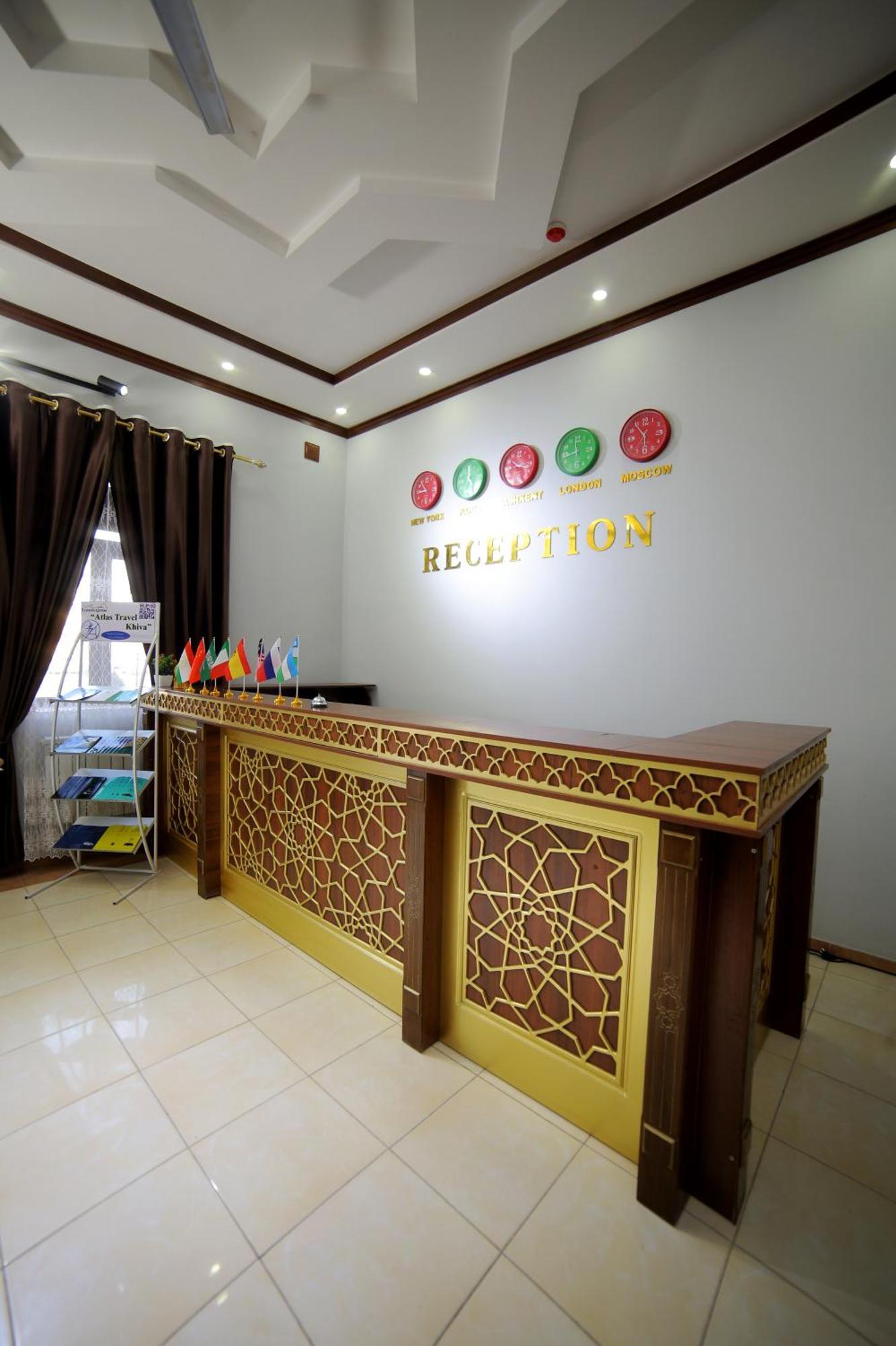 חיווה Sarbon Hotel מראה חיצוני תמונה